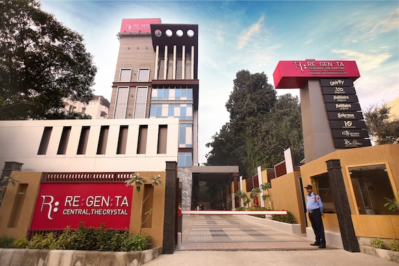 Regenta Central The Crystal Kanpur