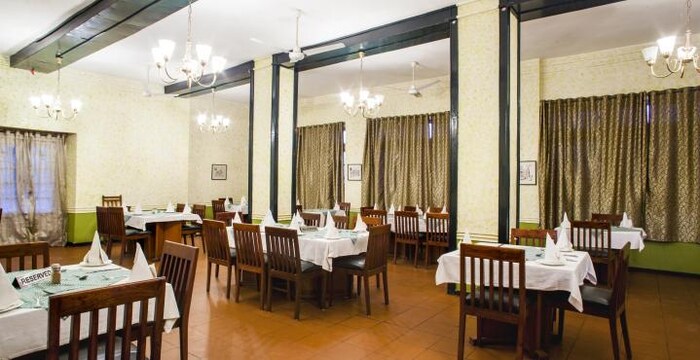 Hotel Alasia-200702011254125872 hotel alasia restaurant image1