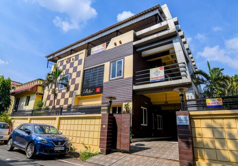 Hotel O The Luxury Palace