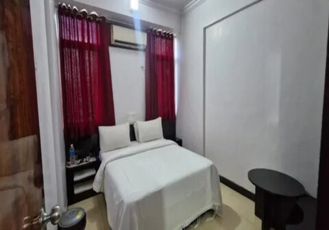 FabHotel Atithi Executive