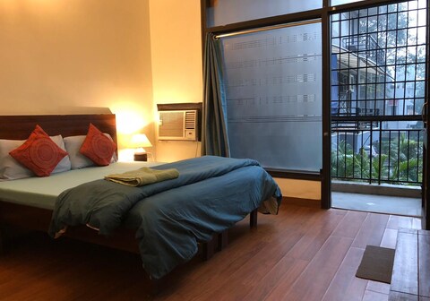 Sailor's Home - C9 | Rooms & Caretaker