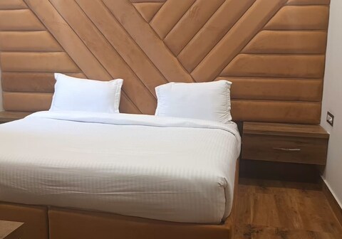 Pulastya Wellness Resort Behat