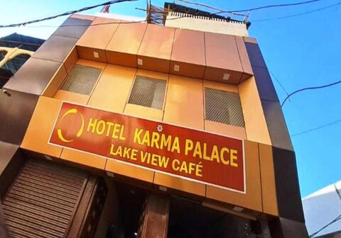 Hotel Karma Palace
