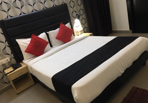 Chemis Inn by Hotel Krishna Palace