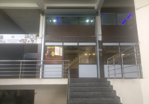 SANTOSHI HOMETEL