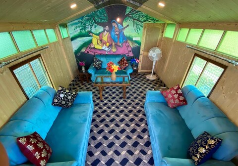 Young Persian Palace