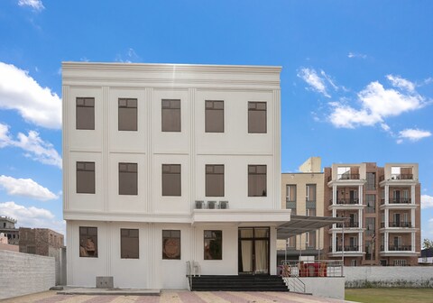 Hotel O Nirmala Palace