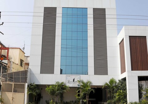 Hotel O 10671 Hotel Sai Prem