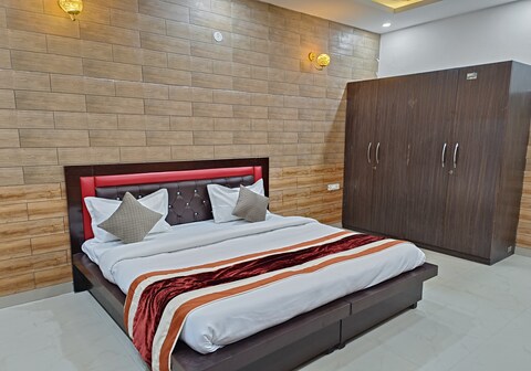 Swastika Homes Near Wave City Center Noida