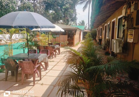 Samaira Guest House