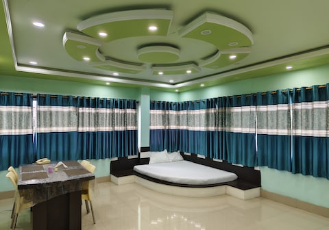 Gitanjali Retreat 3BHK Homestay At English Bazar More