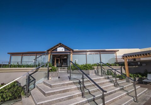 فندق أيلا جراند