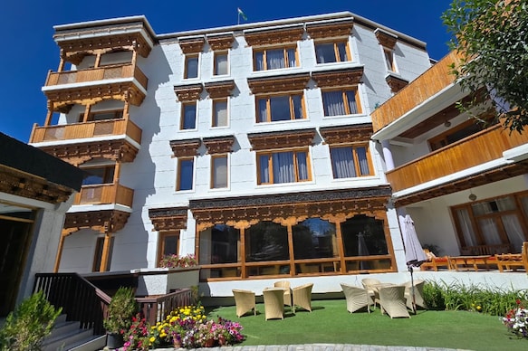 The pangong Hotel !Near Main Market Leh!