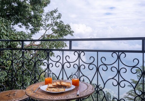 StayVista at Slice Of Heaven