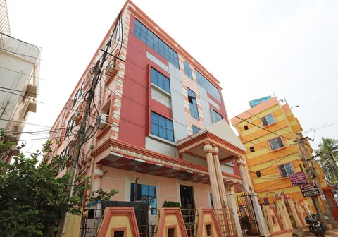 Hotel Sambit International Near Sea Beach