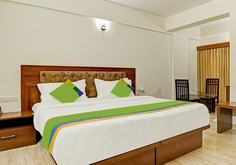 Treebo Celebrity Hotels And Suites