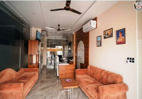 SHREE KARNI PALACE