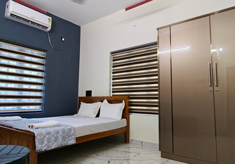 mariout villa varkala