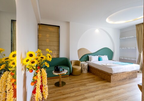 Palette The Moon Hotel by CheckIn Goa