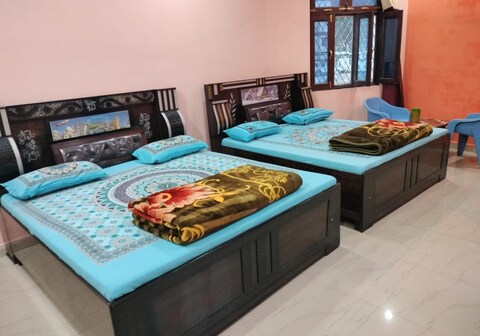 Shri Radhe Homestay
