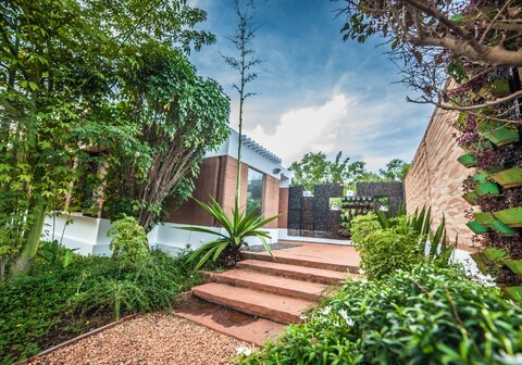 Truliv Bougan Villa - Luxe 3BHK Nature Retreat, Pondy