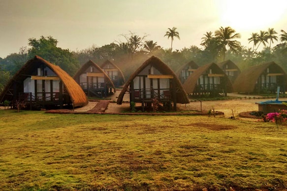 Golven Resort I Restaurant & Pool