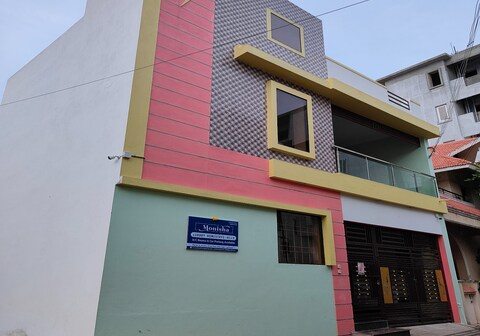 Monisha Luxury Homestays