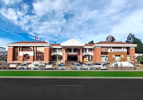 Hotel Preethi Classic Towers