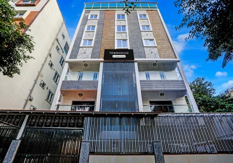 Super Townhouse Madiwala Lake Park