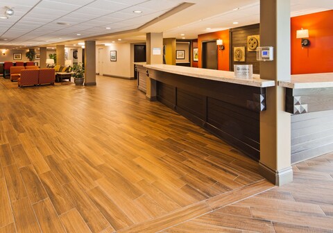 Best Western Plus Stoneridge Inn & Conference Centre