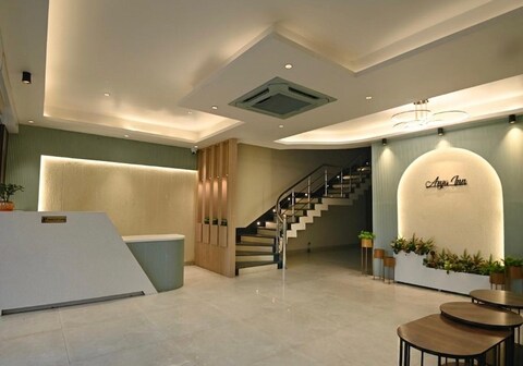 Arya Inn