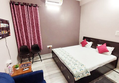 Urmila's HomeStay