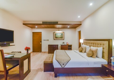 Royal Residence Premier - Cyber Hub