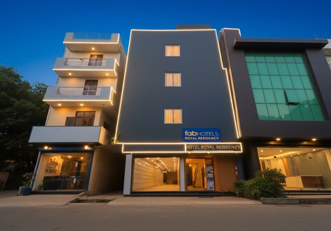 FabHotel Royal Reena Residency