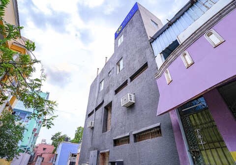 FabHotel Mara Residency