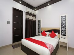 OYO 28090 Cocktail Hotel, Rohtak OYO 28090 Cocktail Hotel, Rohtak