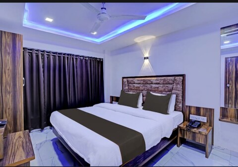 HOTEL OZONE