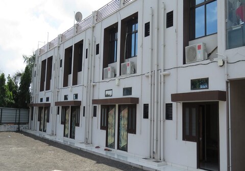 Dwarkesh Guest House