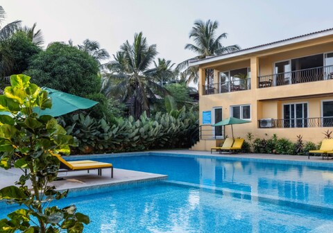 Stylish 1BHK in North Goa- 5 mins to Candolim Beach | Hireavilla