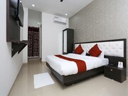 OYO 10718 White Oak Hotel, Bhopal OYO 10718 White Oak Hotel, Bhopal