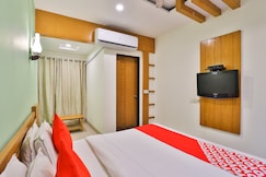 OYO 22419 hotel summit, Surat OYO 22419 hotel summit, Surat