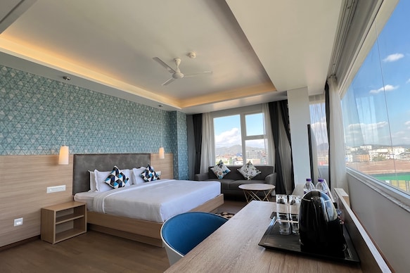 AURORA BOUTIQUE HOTEL