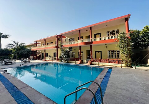 Tiger Safari Resort, Ranthambhore