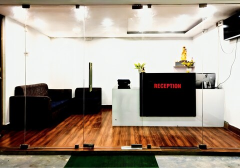 Skyry Hotels Singanallur