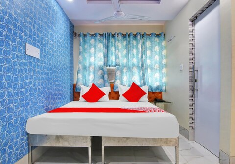 Hotel Ram Palace @ Karol Bagh