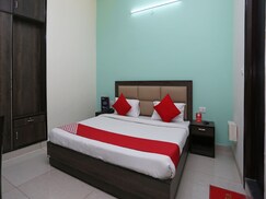 OYO 15733 A-1 Residency, Delhi OYO 15733 A-1 Residency, Delhi