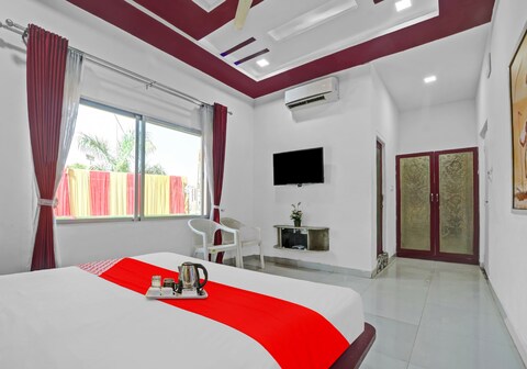 Hotel O Udaipur Palace