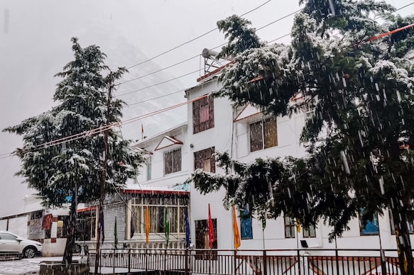 Hotel Bhagat
