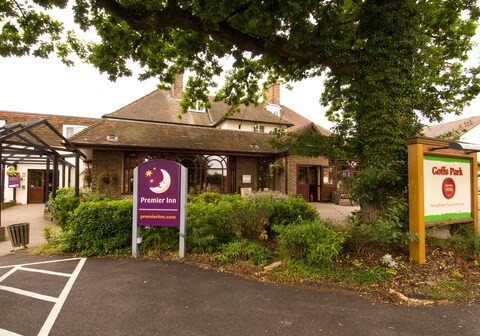 Premier Inn Gatwick Crawley (Goff's Park)