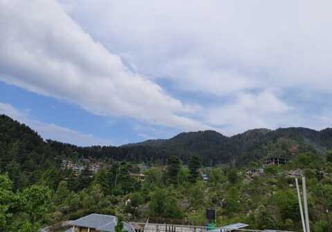 Bhagsu Home Stay | Valley-view Rooms